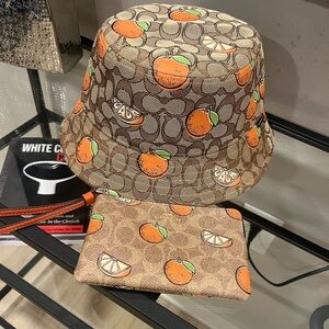 bucket hat & wristlet set